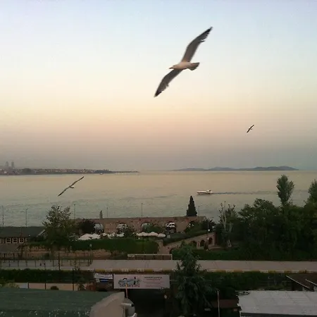 Hotel Spinel 3*