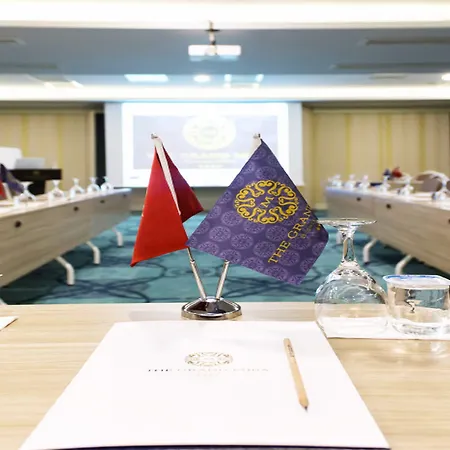 Ξενοδοχείο The Grand Mira Business