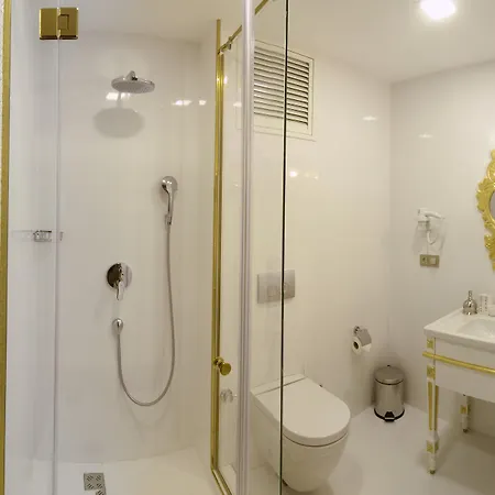 Mb Deluxe 4* Istanbul