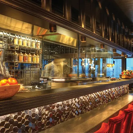 Momento Golden Horn Hotel 4*
