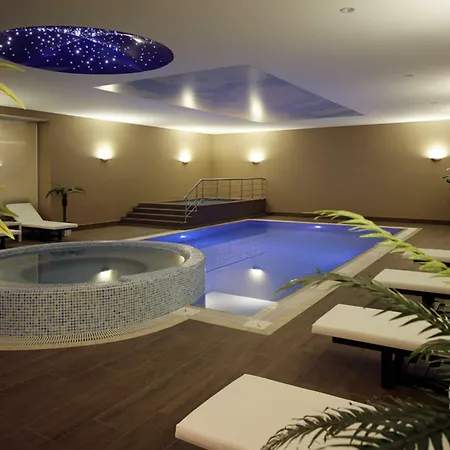 Hotel Mercure Altunizade 4*