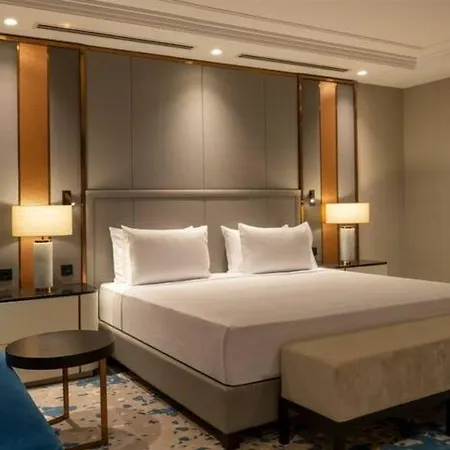 Hilton Mall Of 5* Istanbul