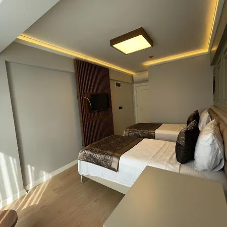 Azra Sultan & Hotel