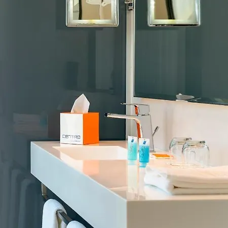 Hotel Centro Westside By Rotana 4*