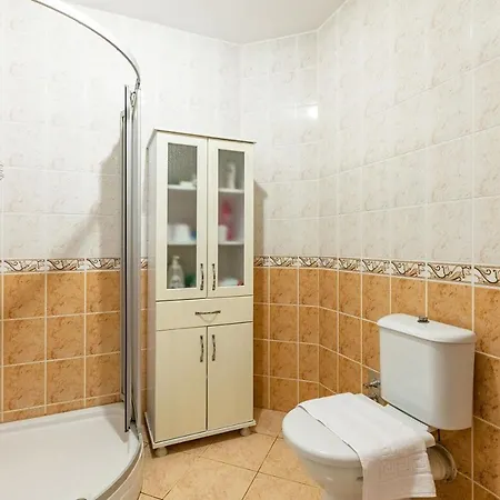 Flat With Shared Pool Near Sabiha Gokcen Airport * Istanbul