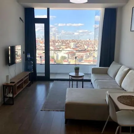 Secured Lux 1 + 1 - Gym, Sauna & Parking * Istanbul