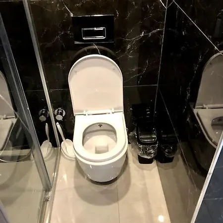 Apartment Secured Lux 1 + 1 - Gym, Sauna & Parking *
