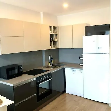 Apartment Secured Lux 1 + 1 - Gym, Sauna & Parking