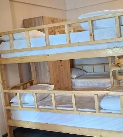 Armis Hostel