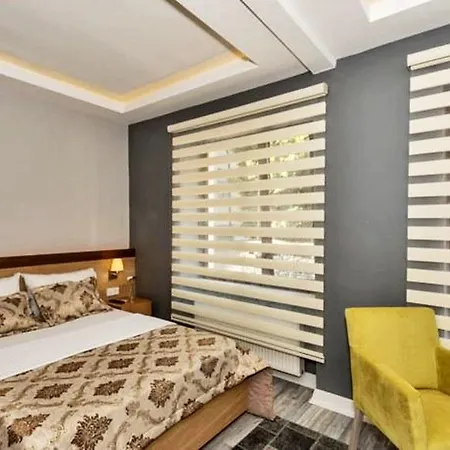 Hotel Cirrus Tomtom