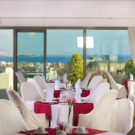 Ramada By Wyndham Old 4* Istanbul