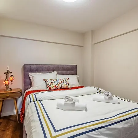 Central And Stylish Flat In The Heart Of Beyoglu Lägenhet Istanbul