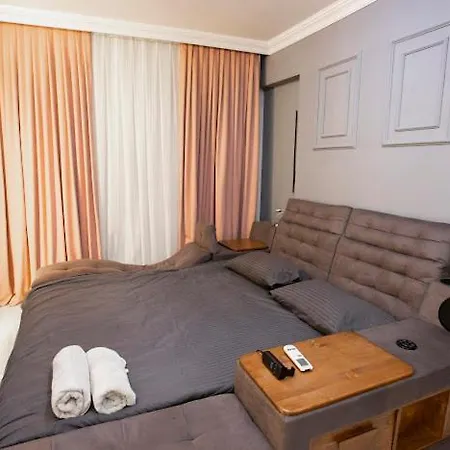 Right Next To The Cevahirshopping Center Provincia di Istanbul