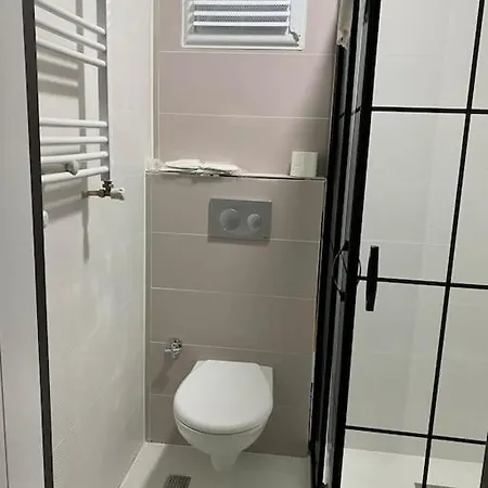 Modern , Spacious, Duplex Apartment