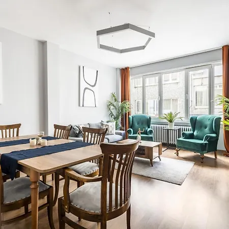 Exceptional Flat With Balcony In Sisli Istanbul