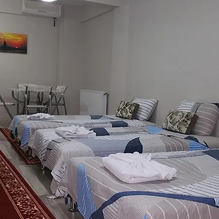 Aparthotel Carina 3*