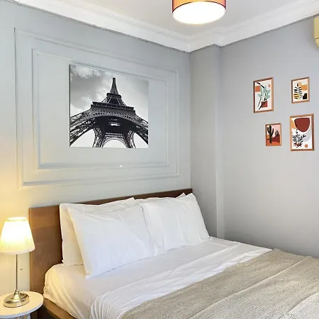 Charming Flat With Balcony In Sinanpasa Besiktas * Provincia di Istanbul