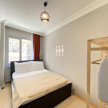 Charming Flat With Balcony In Sinanpasa Besiktas