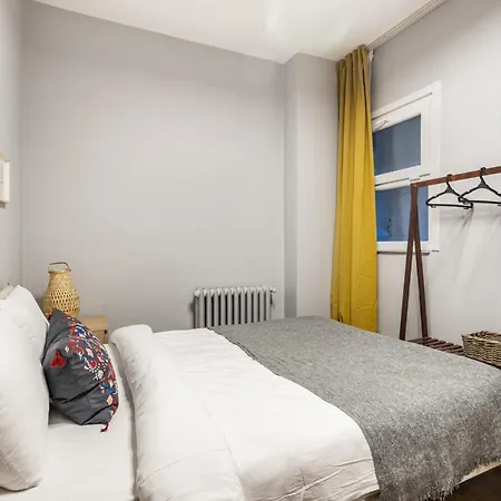 Exceptional Flat With Balcony In Sisli Istanbul