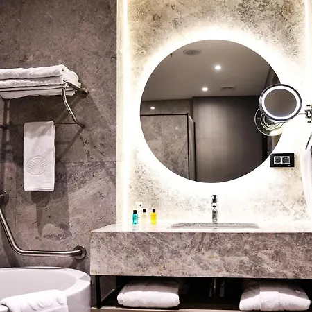 Westside Residences By Rotana