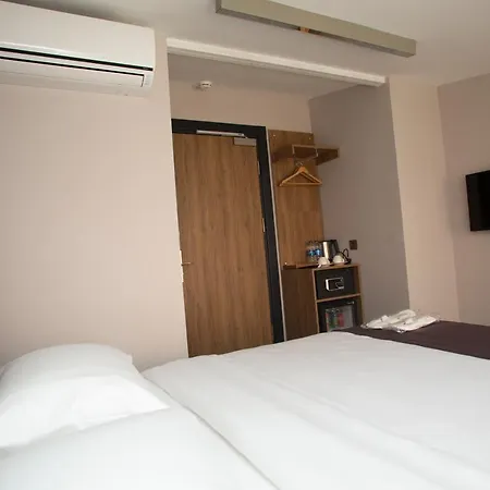 Jurnal Hotel 2*