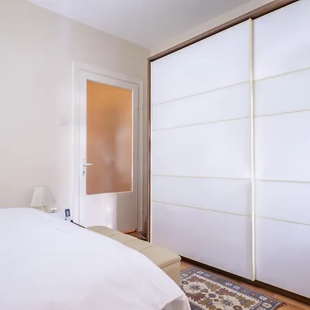 Daire Chic Flat With Balcony Close To Caddebostan Shore İstanbul