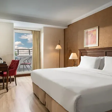 Occidental Taksim Hotel 4*