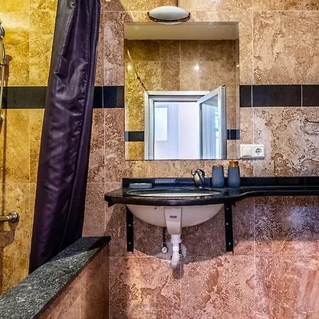 Apartment Unique Flat With Excellent Location In Beyoglu *