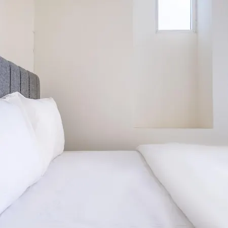 Апартаменты Unique Flat With Excellent Location In Beyoglu