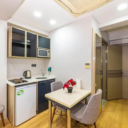 Butterfly House Apartmanhotel