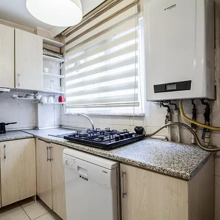Amazing Flat Close To Kabatas Ferry Station *