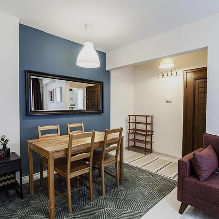 Amazing Flat Close To Kabatas Ferry Station Appartamento