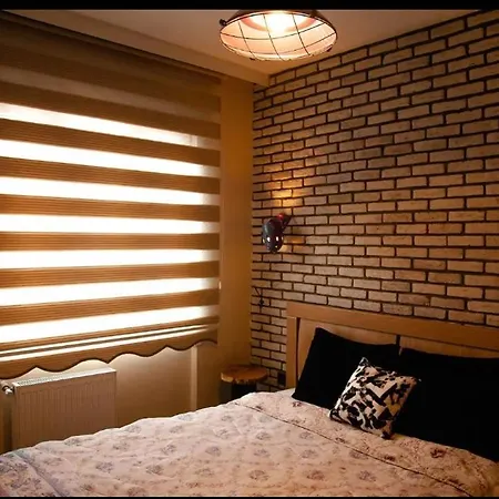 Azad Homes Harbiye Cayiri Istanbul