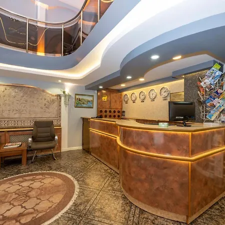 Devman Hotel 2*