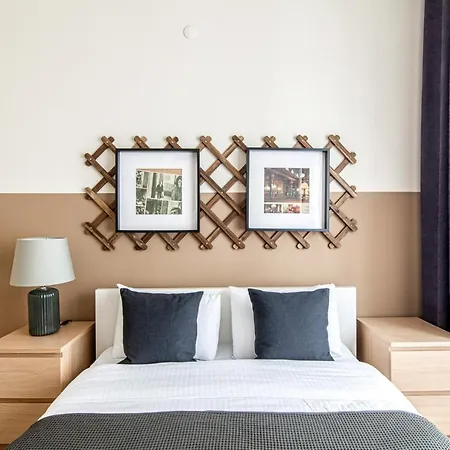 Sleek Flat Within Walking Distance To Pera Museum Provincia di Istanbul