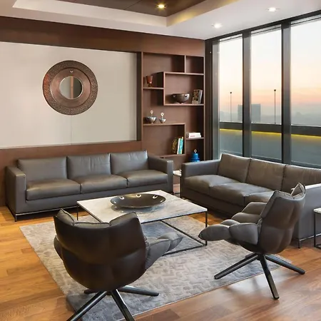 Sheraton Grand Atasehir 5*
