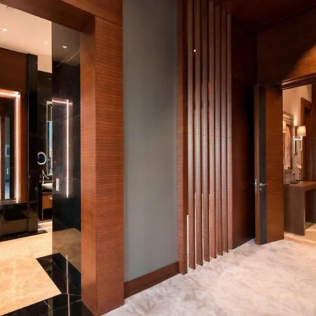 Sheraton Grand Atasehir Hotel 5*