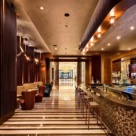 Sheraton Grand Atasehir 5*