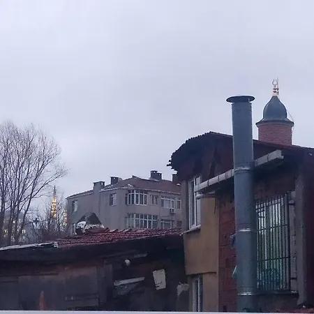 Istanbulda Merkezi Konum, Muestakil Bina *