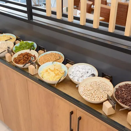 Hotel By Ihg Istambul