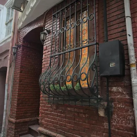 Private In Heart Of Taksim Square 1 * Κωνσταντινούπολη