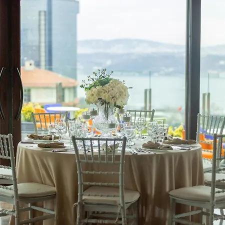 Point Taksim 5* Estambul