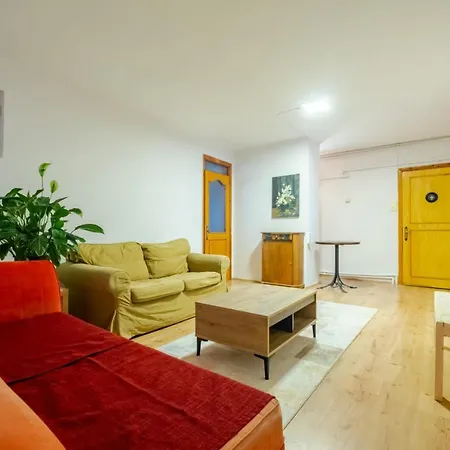 Flat 800 M To Metro Station In Sisli İstanbul
