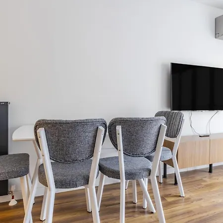 Apartment Comfy Flat In Sisli With Central Location Istanbul
