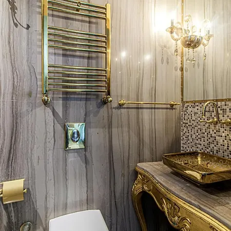 Gorgeous Studio In Historic Mansion In Beylerbeyi Provincia di Istanbul