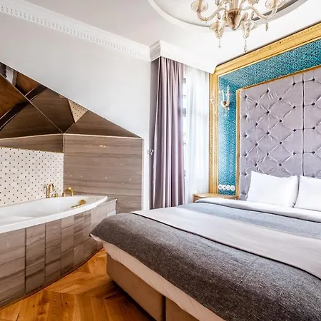 Splendid Studio In Historic Mansion In Beylerbeyi Hotel