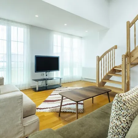 Chic Flat Near Public Transportation In Goztepe * Istanbul