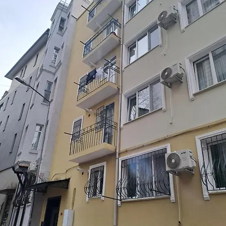 Taksim Nida Flats Apartment *