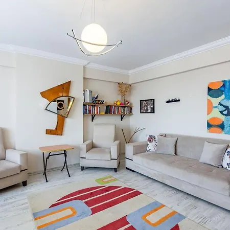 Flat With Shared Pool Near Sabiha Gokcen Airport Istanbul