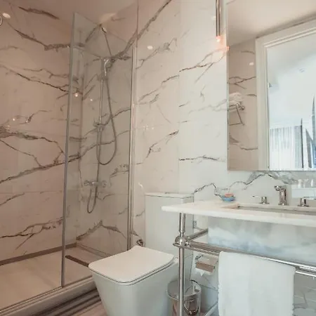 De Reve Galata-special Class 4*